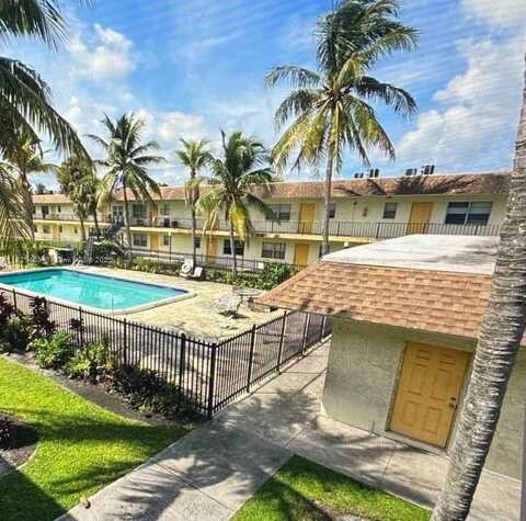 4160 NW 21st St, Lauderhill, FL 33313