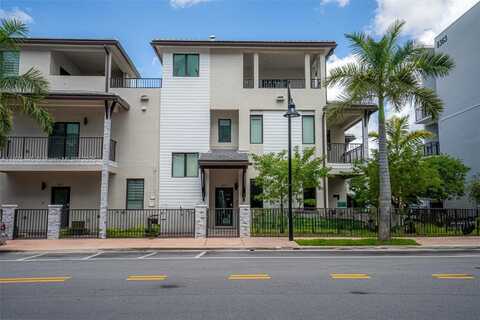4269 NW 83rd Path, Doral, FL 33166