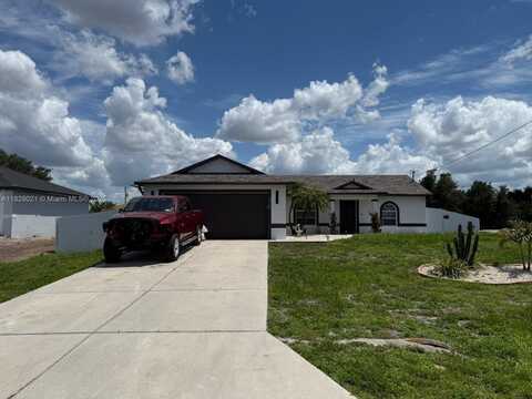 2505 26th st sw, Lehigh Acres, FL 33976