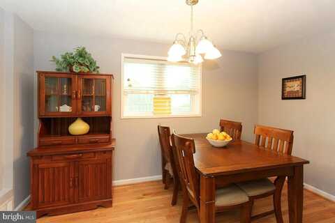 4272 ALLISON CIRCLE, FAIRFAX, VA 22030