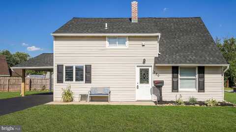 130 GOLDENGATE ROAD, LEVITTOWN, PA 19057