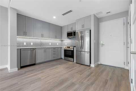 3335 Thomas Ave, Coconut Grove, FL 33133