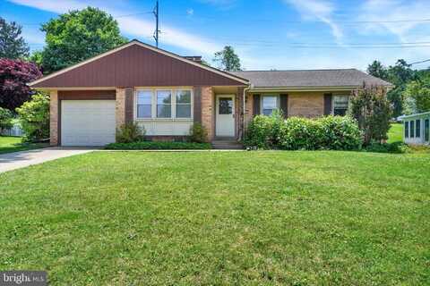 716 HILLCREST ROAD, YORK, PA 17403