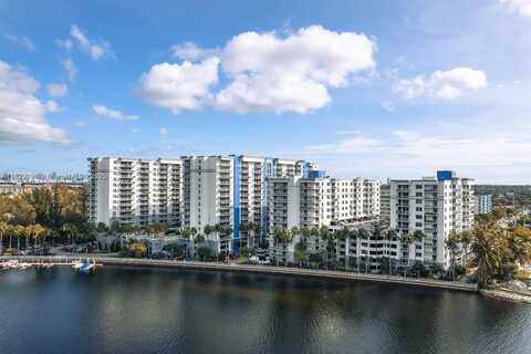 5085 NW 7th St, Miami, FL 33126