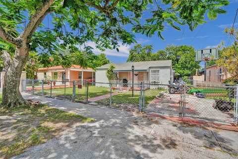 100 SW 67th Ct, Miami, FL 33144