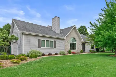 2737 Chapel Ln, Mount Pleasant, WI 53406