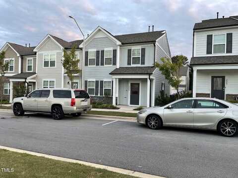 223 Parker Sta Avenue, Fuquay Varina, NC 27526