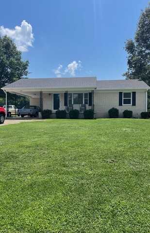 405 South Cedar Street, GLEASON, TN 38229