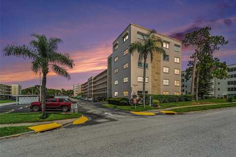 5623 80TH STREET N, Saint Petersburg, FL 33709