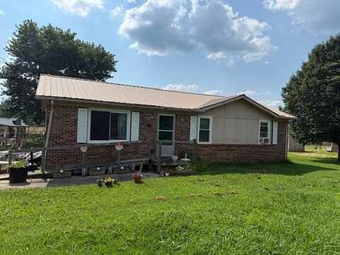 77 Royal Dr., Rock Island, TN 38581