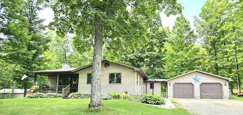 N9297 Norway Lake, Felch, MI 49831