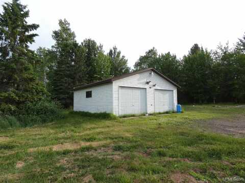 18093 M-28, Ewen, MI 49925