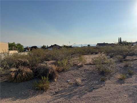 7021 E Villa Circle, Kingman, AZ 86401