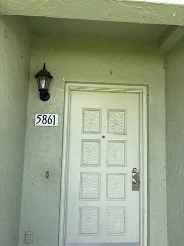 5861 LA COSTA DRIVE, ORLANDO, FL 32807