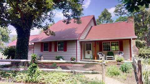 524 PARDEE ROAD, Millmont, PA 17845
