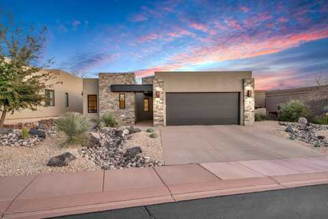2090 N Tuweap DR, Saint George, UT 84770