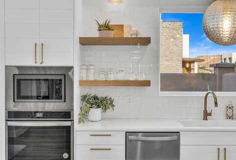 2227 N Double Eagle LN, Washington, UT 84780