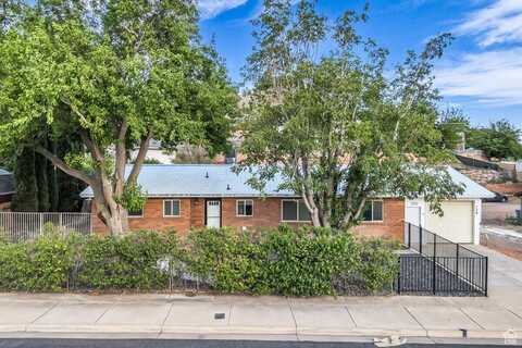 726 N Valley View DR, Saint George, UT 84770