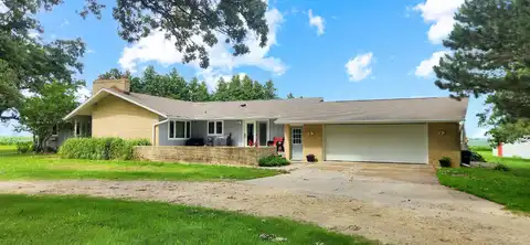 27083 305th Street, Parkersburg, IA 50665