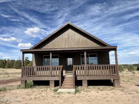 2763 Sunflower Drive, Overgaard, AZ 85933
