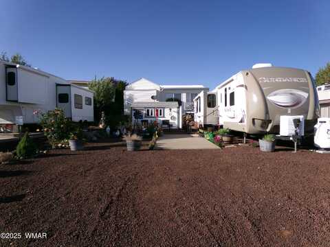 8226 Navajo Circle, Show Low, AZ 85901