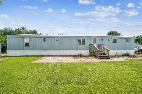 247 Colleen Ln, Hempfield Twp, PA 15644