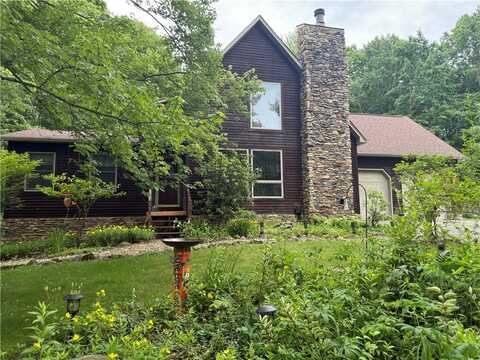 209 Modoc Trl, Jackson Twp, PA 16137