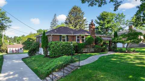 9311 David Dr, McCandless, PA 15237