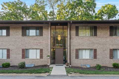 6108 Sanlin Dr, Crescent, PA 15108