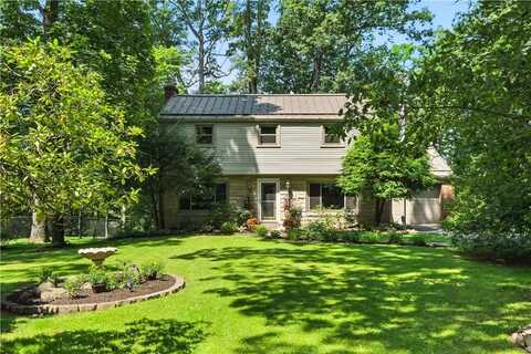 8017 Edwood Rd, McCandless, PA 15237