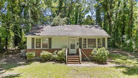 115 Dr M L King Jr Avenue, Enfield, NC 27823