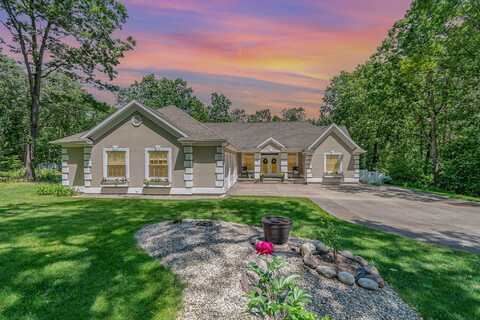 118 Frisco Drive, Houghton Lake, MI 48629