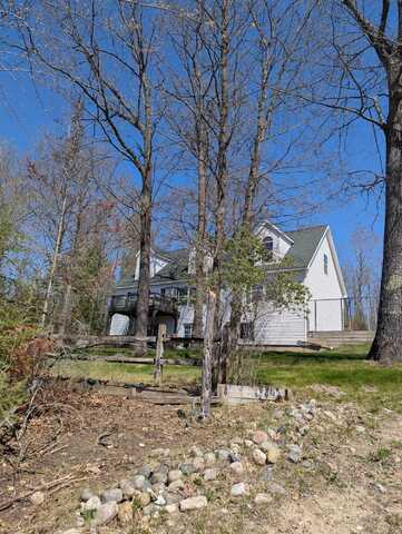 9367 Clewley Road, Lachine, MI 49753