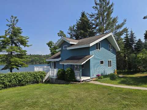 2623 W Dixon Lake Drive, Gaylord, MI 49735