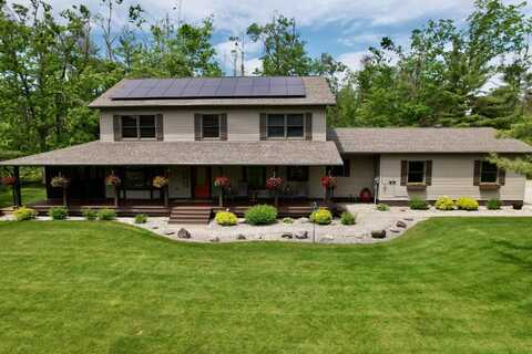 3400 Thornapple Trail, Lewiston, MI 49756