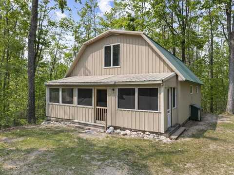 3221 Krause Road, Petoskey, MI 49770