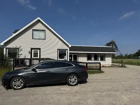 1504 S Otsego Avenue, Gaylord, MI 49735