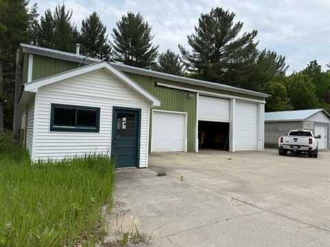 11620 Chipway Drive, Roscommon, MI 48653