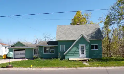 1220 Court Street, Cheboygan, MI 49721