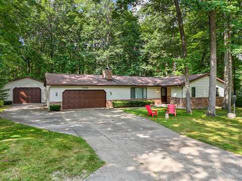 5734 Old Orchard Road, Houghton Lake, MI 48629