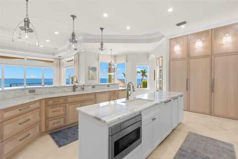 611 1ST AVENUE S, TIERRA VERDE, FL 33715