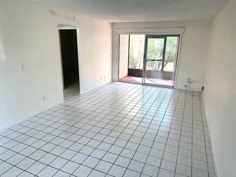 6342 NEWTOWN CIRCLE, TAMPA, FL 33615