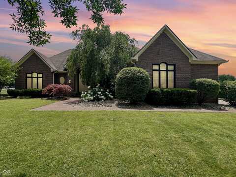 3893 Bent Tree Lane, Greenwood, IN 46143