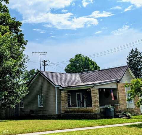 523 E 8th Street, Rushville, IN 46173