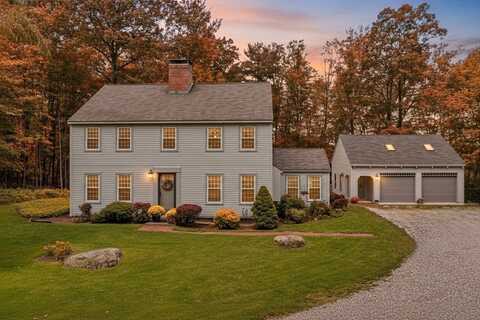 69 King Rd, Bedford, NH 03110