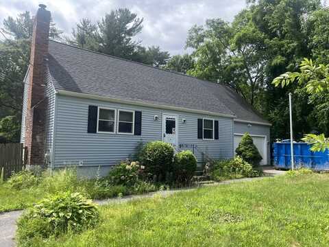 46 Queensland Rd, Billerica, MA 01862