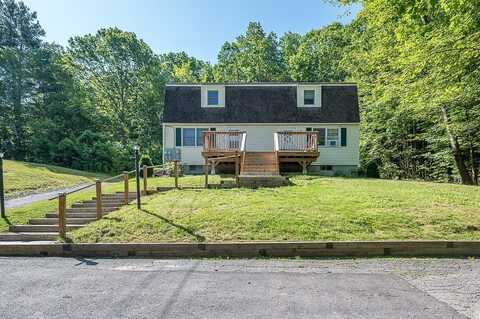 30-32 Rolling Acres Rd, Lunenburg, MA 01462