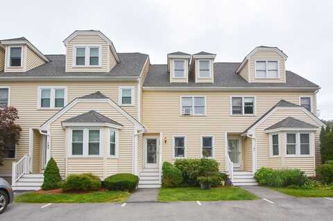 194 Merrimack Meadows Ln, Tewksbury, MA 01876
