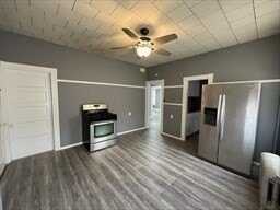 84 Gates St, Lowell, MA 01851