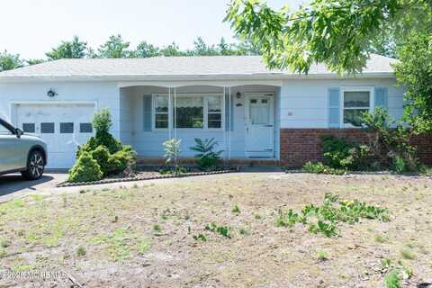 30 Sherwood Lane, Toms River, NJ 08757